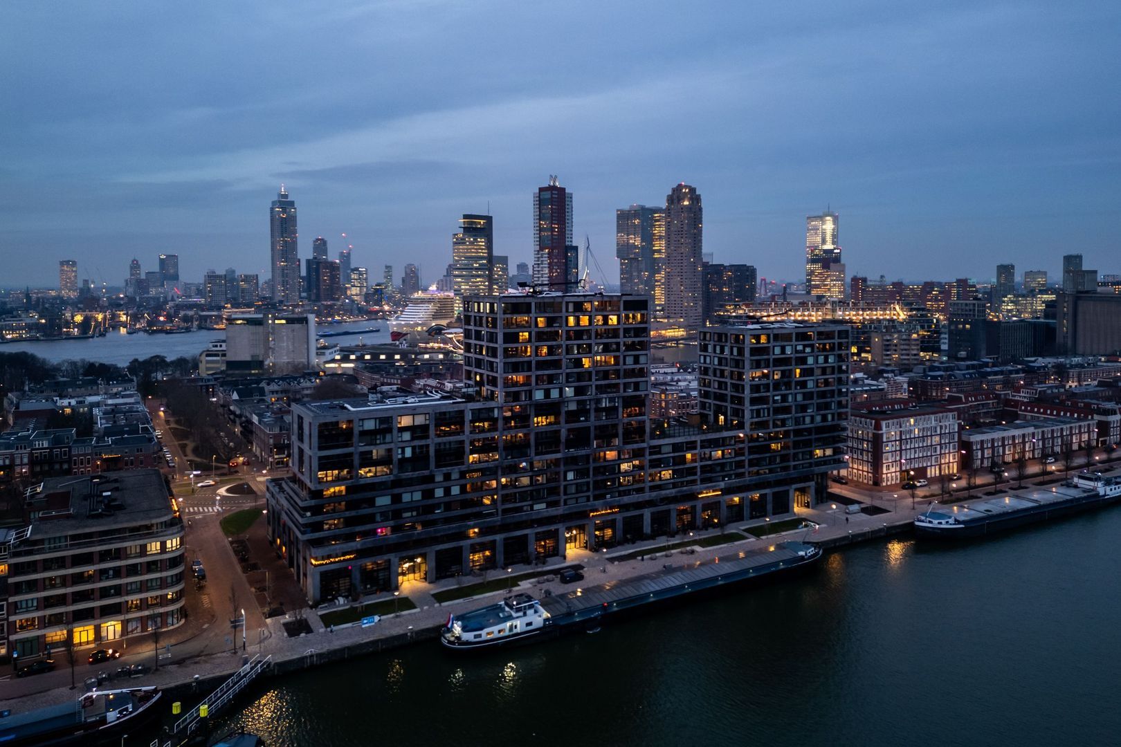 Maashaven N.z. 711, Rotterdam foto-50