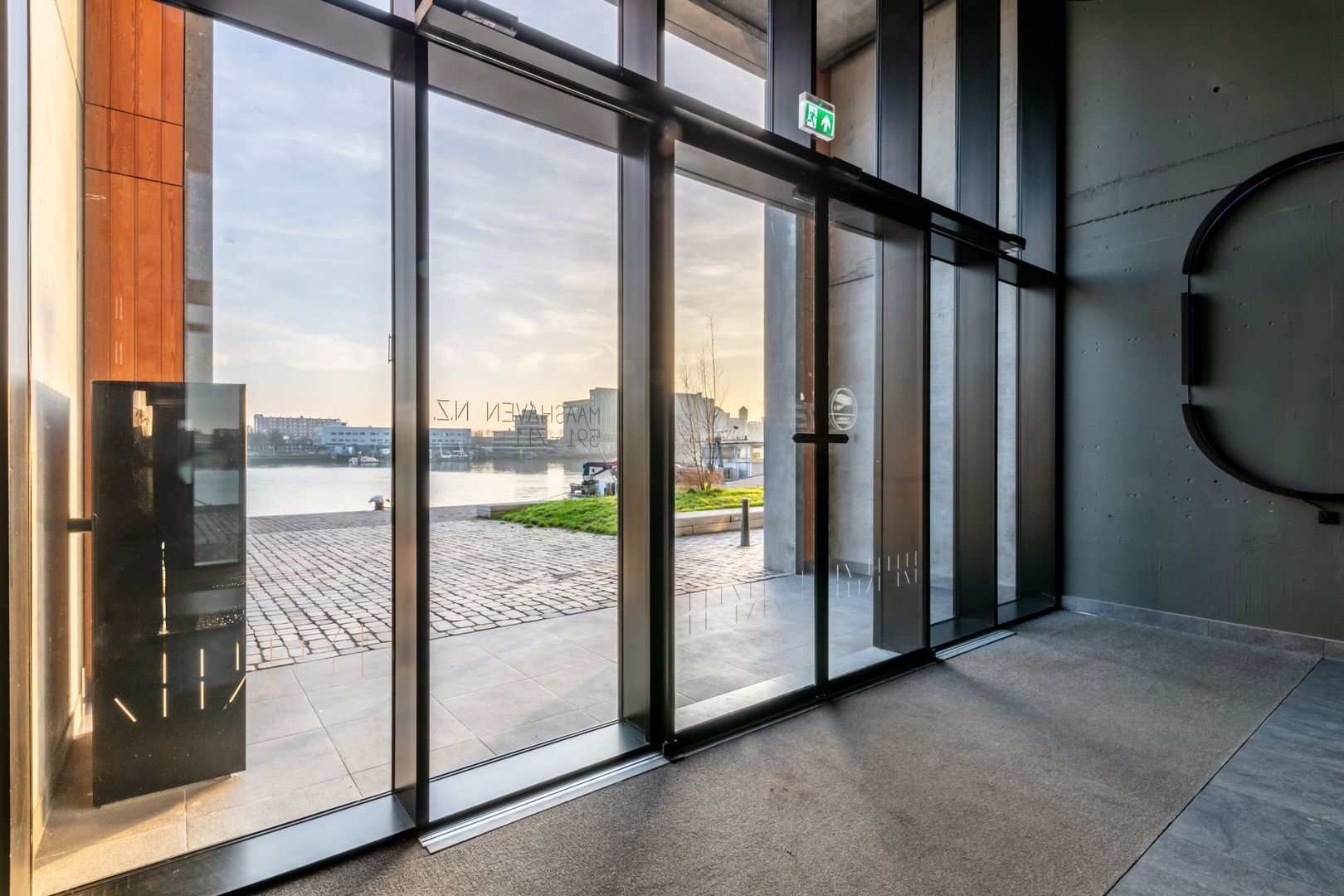 Maashaven N.z. 711, Rotterdam foto-47