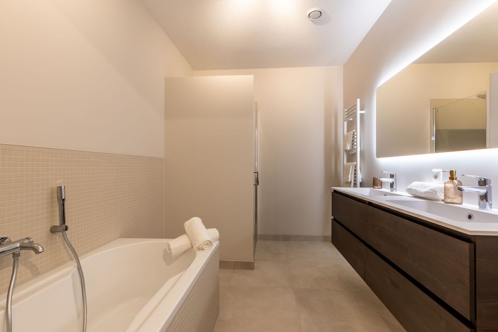 Maashaven N.z. 711, Rotterdam foto-42