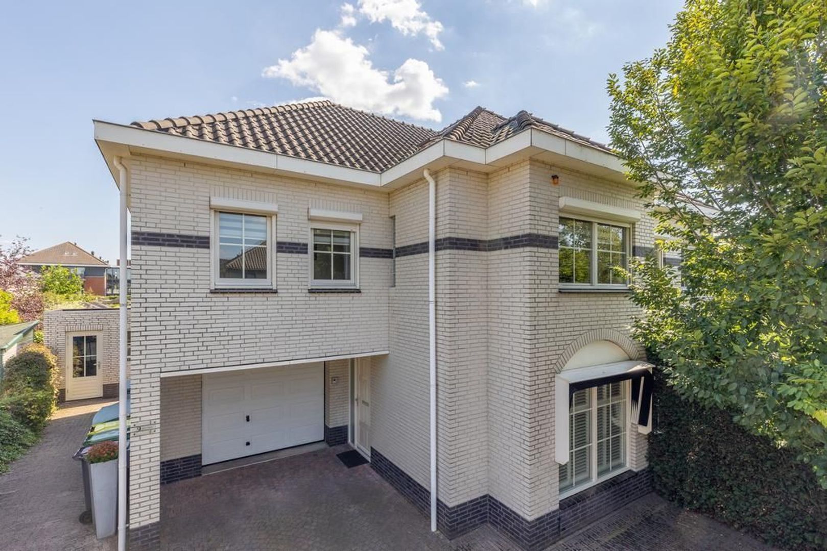 Schepenlaan 9, Mijnsheerenland foto-0