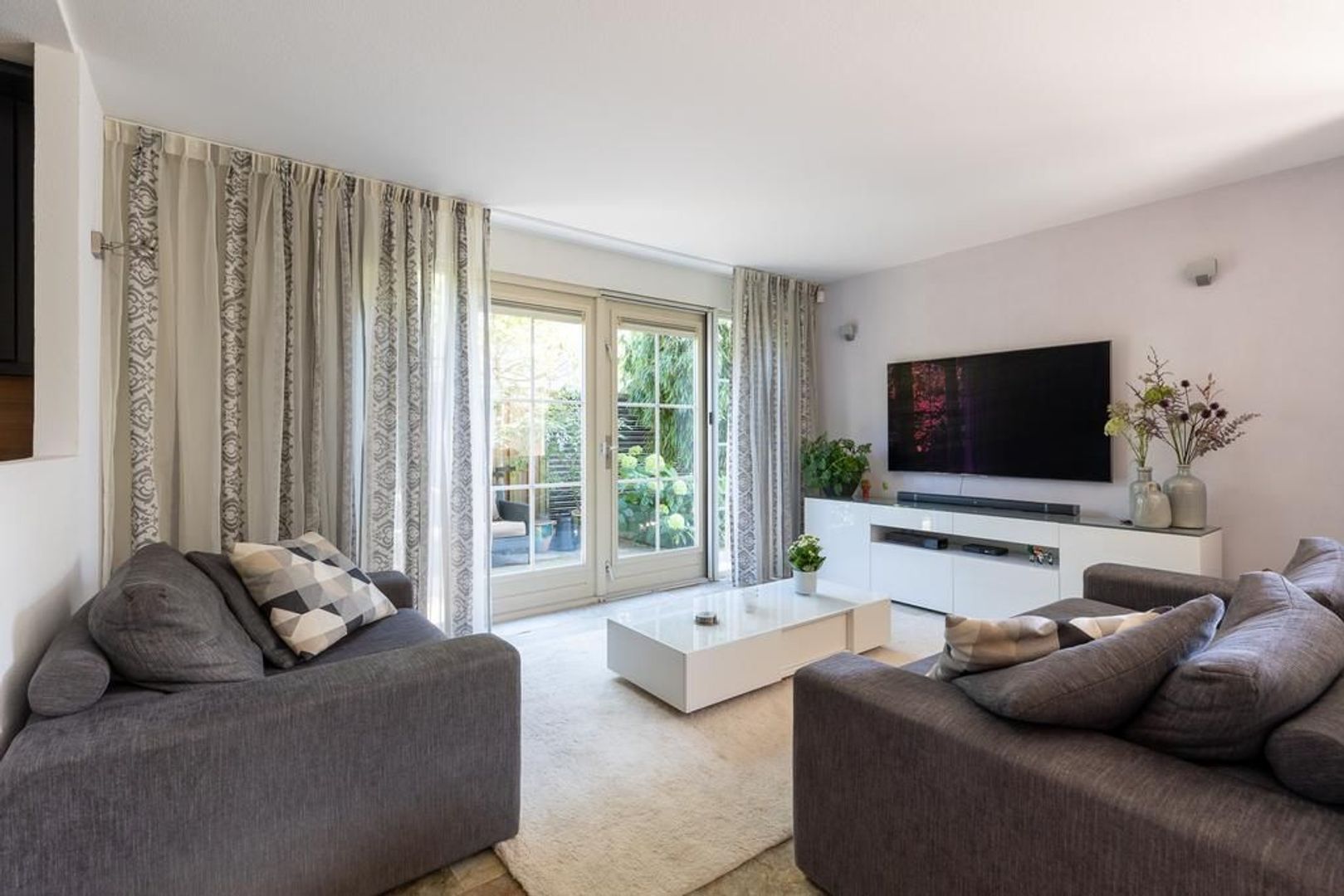 Schepenlaan 9, Mijnsheerenland foto-1