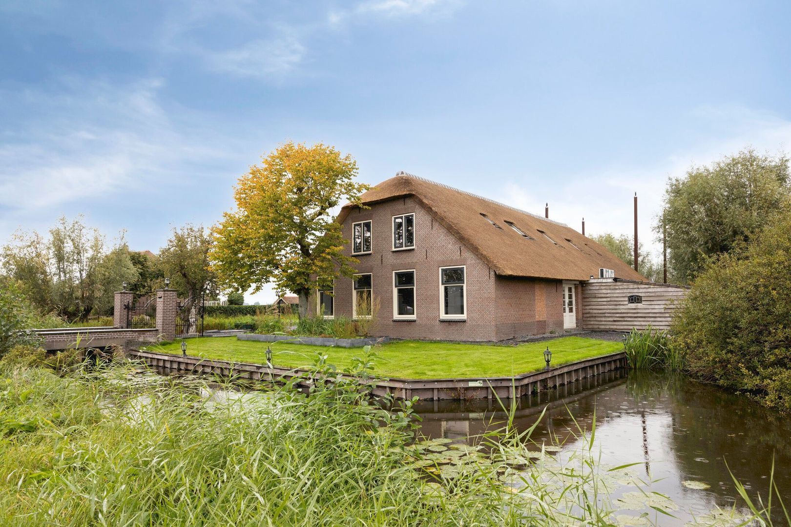Hoofdweg 106, Zegveld foto-0