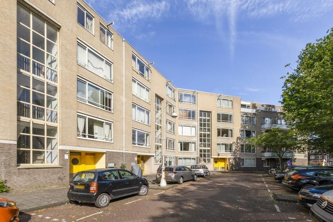 free-sector-houses for rent on Martin Vlaarkade 25