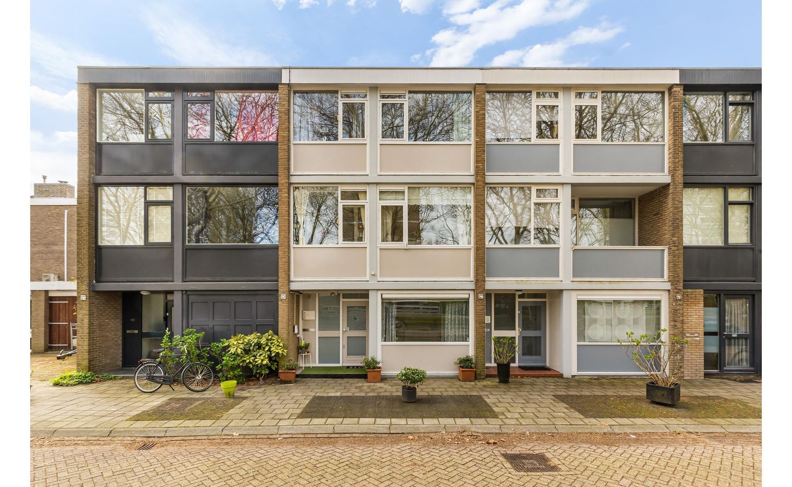 Van Nijenrodeweg 876, Amsterdam foto-0