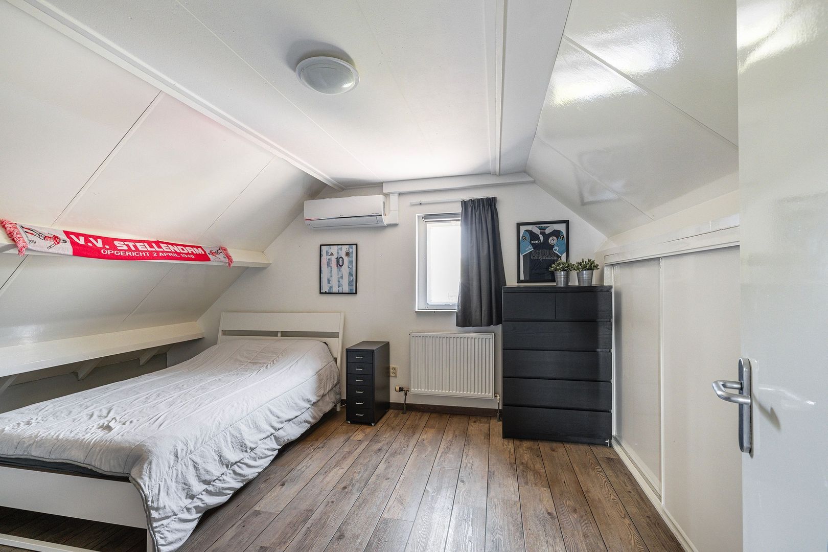 Narcissenpad 69, Stellendam foto-38