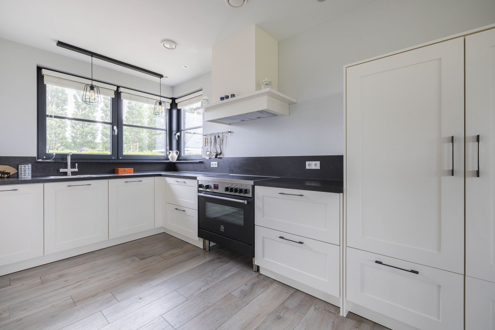 Elise van Calcarhof 2, Sommelsdijk foto-14