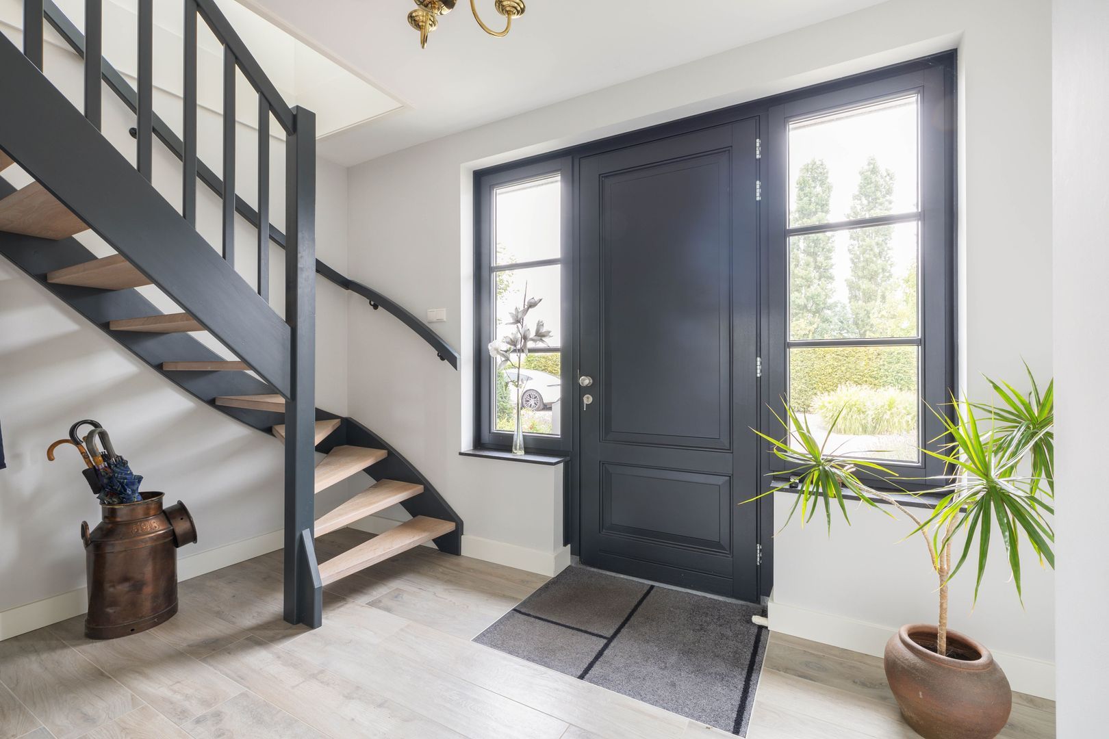 Elise van Calcarhof 2, Sommelsdijk foto-4