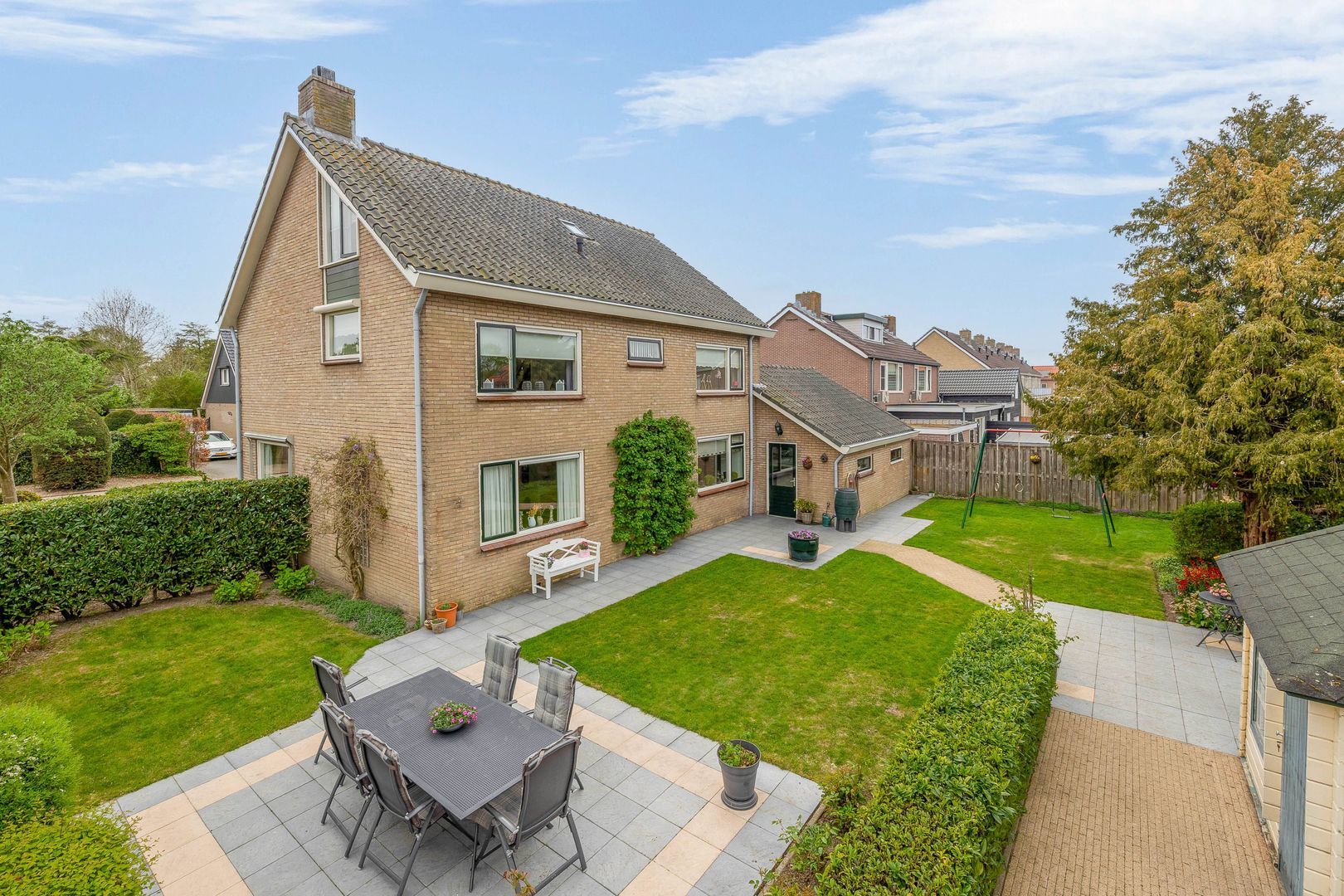 Irenelaan 4, Dirksland foto-2