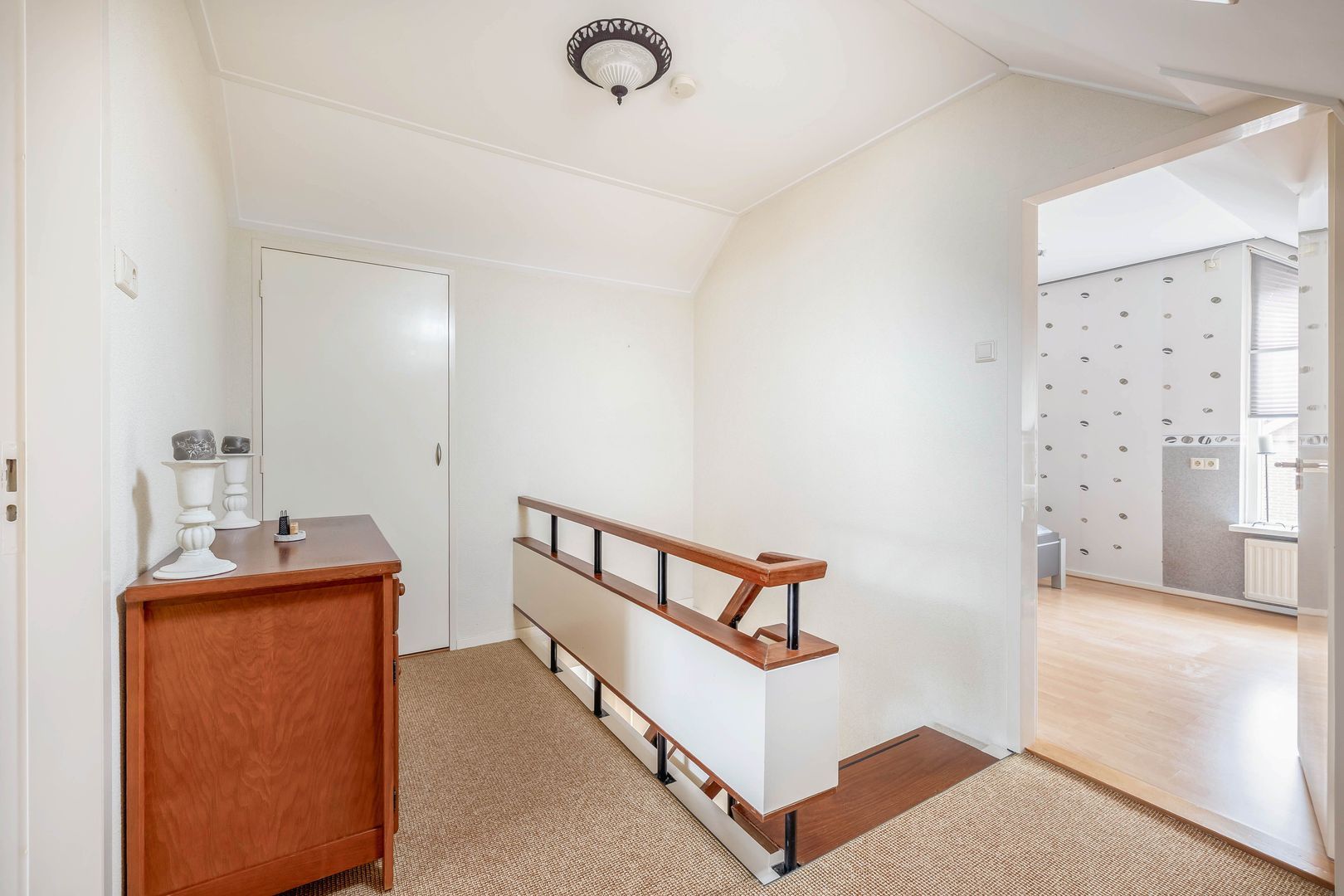 Irenelaan 4, Dirksland foto-30