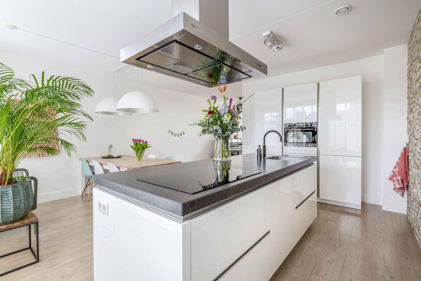 Joost van den Vondellaan 122, Middelharnis foto-2