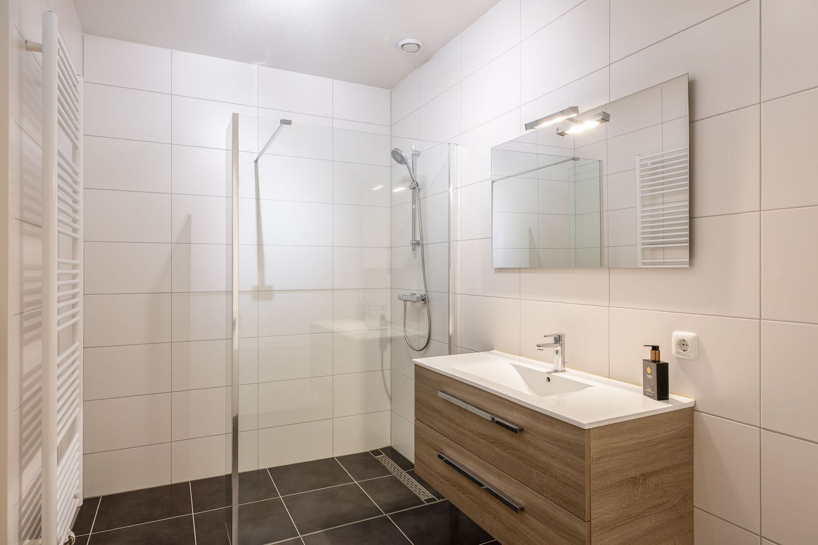 Joost van den Vondellaan 122, Middelharnis foto-26