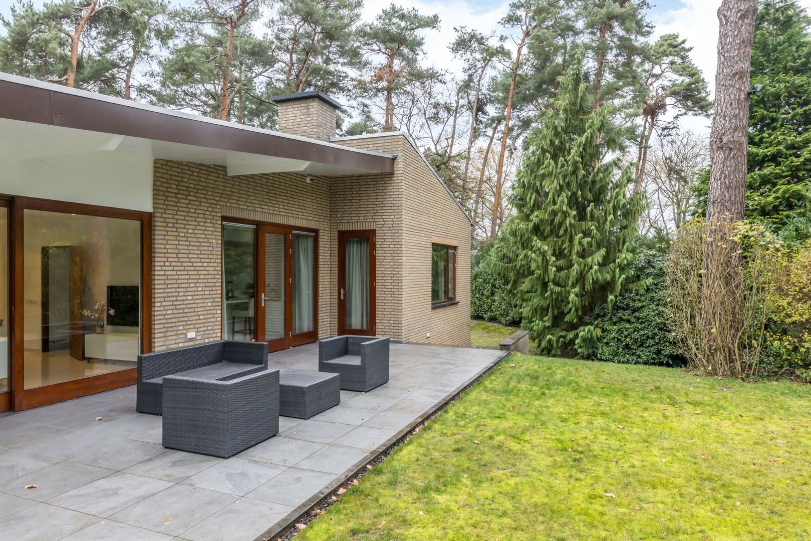 Vlekkenkamp 20 image 1