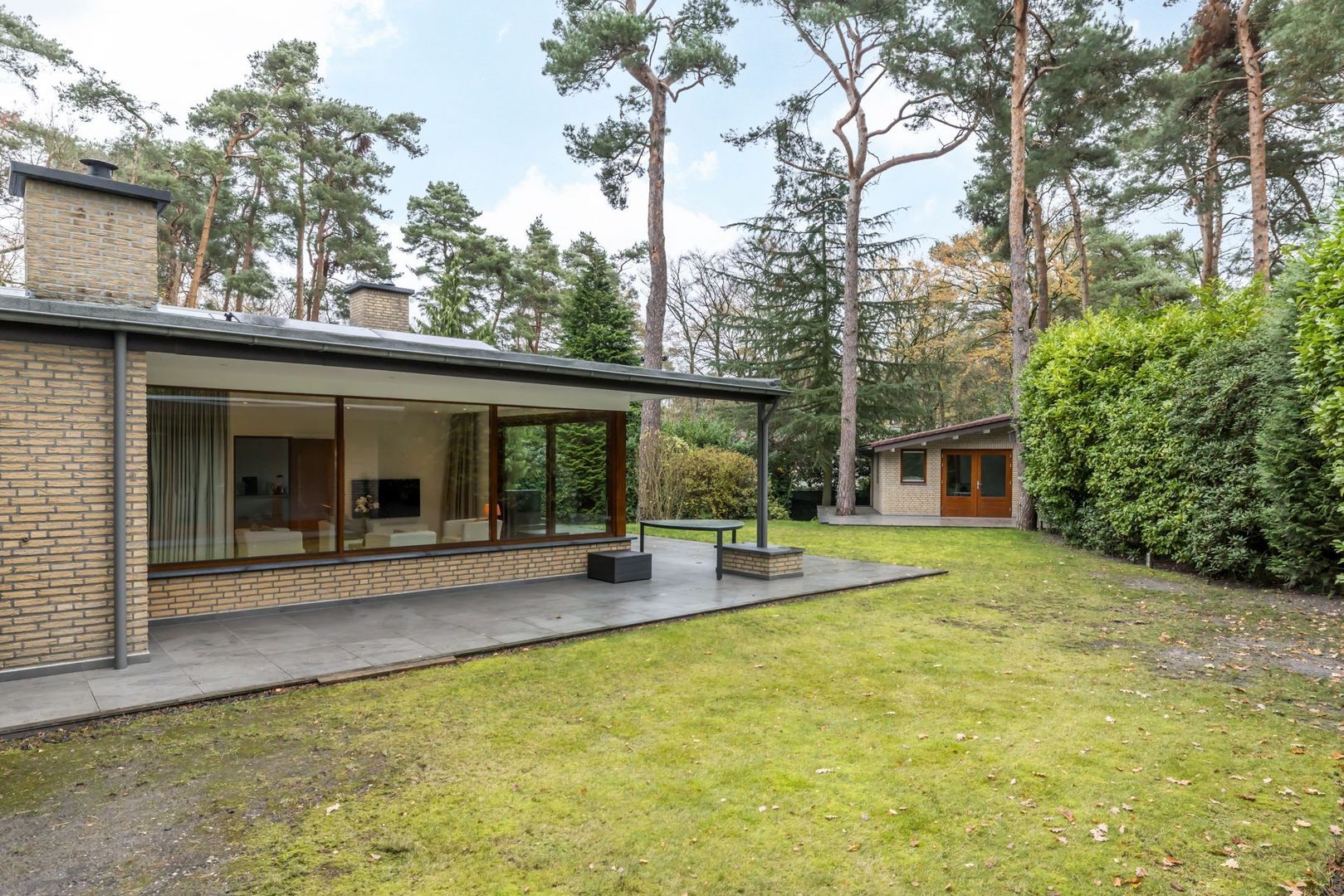 Vlekkenkamp 20 image 1