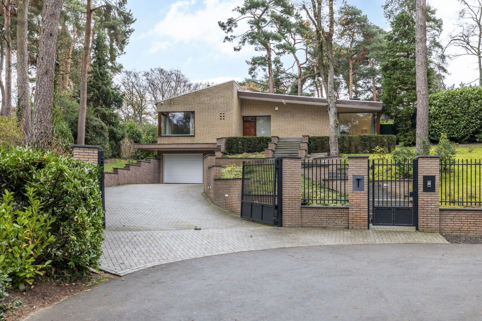 Vlekkenkamp 20 image 1