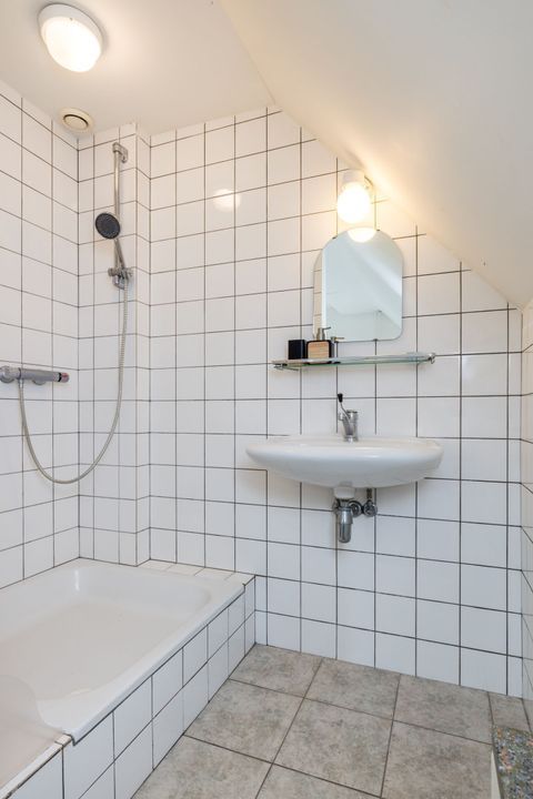 Ruscher 1 image thumbs 1