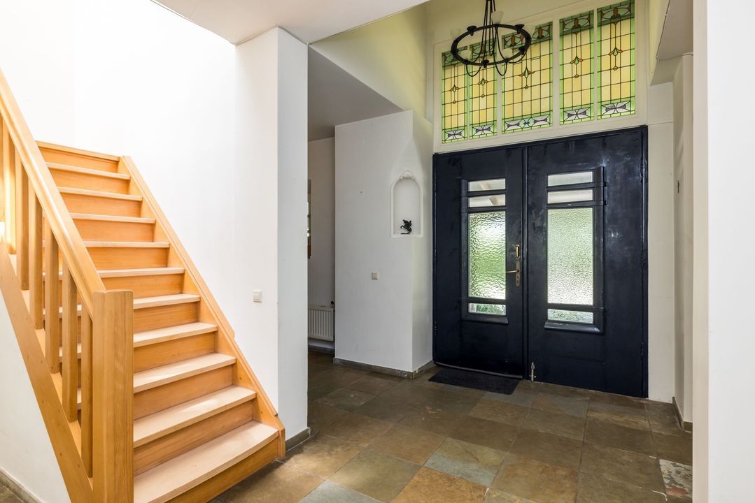 Ruscher 1 image thumbs 1