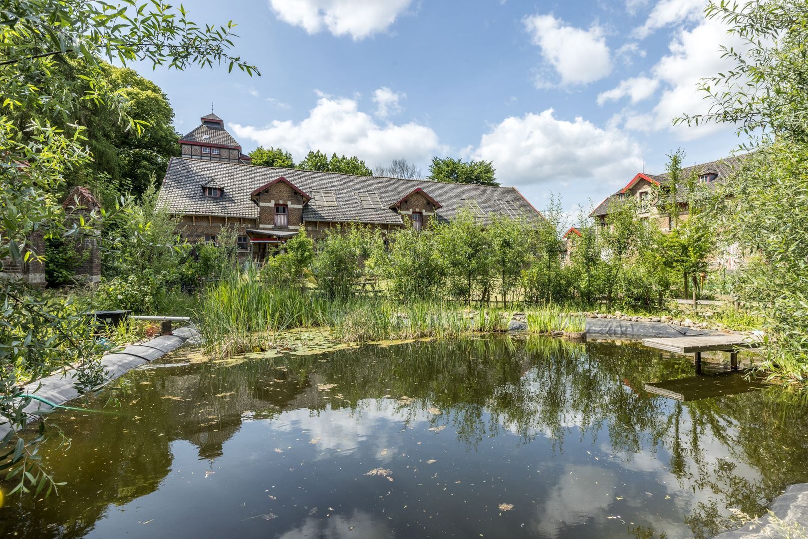 Imstenrade 2 image 1