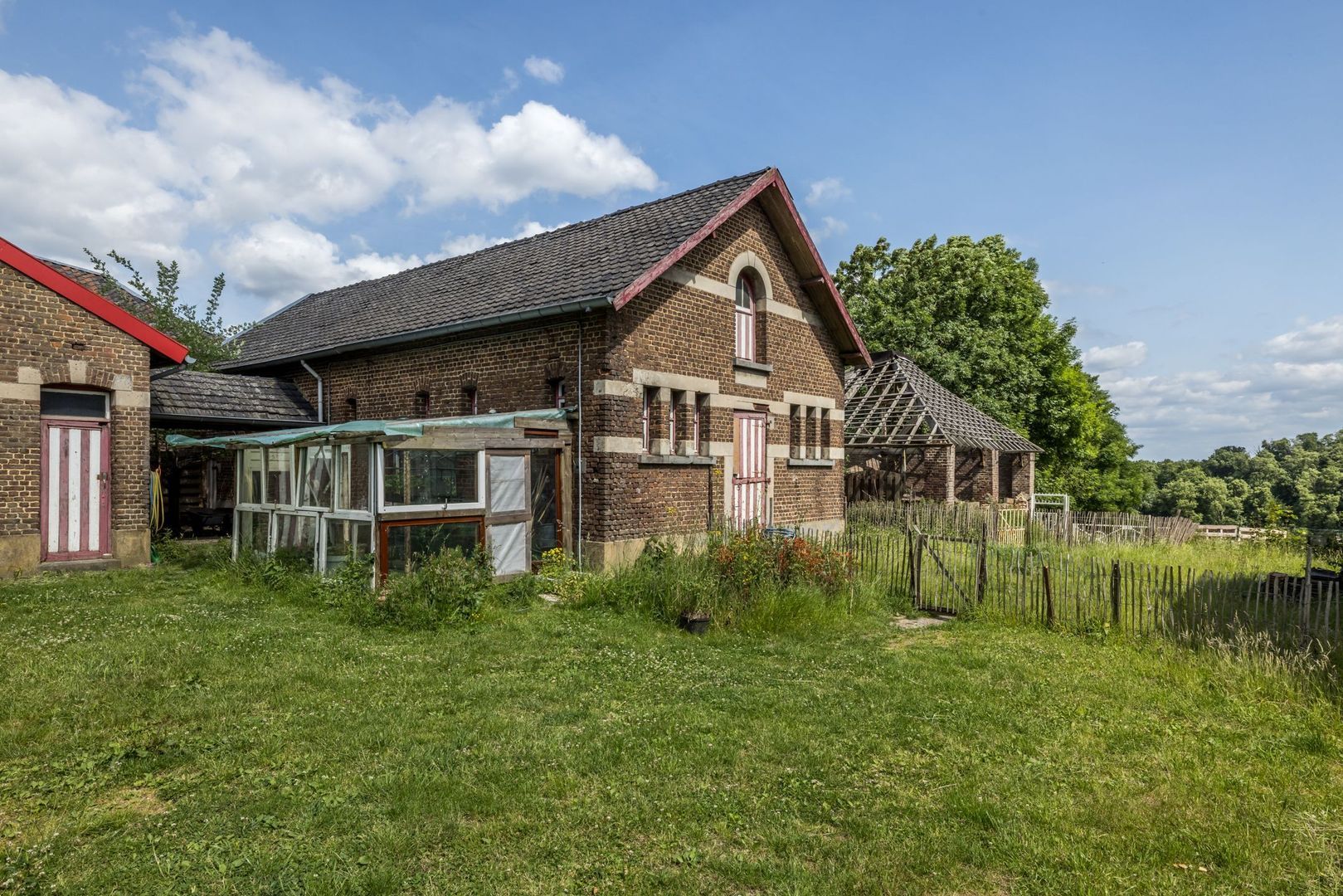 Imstenrade 2 image 1