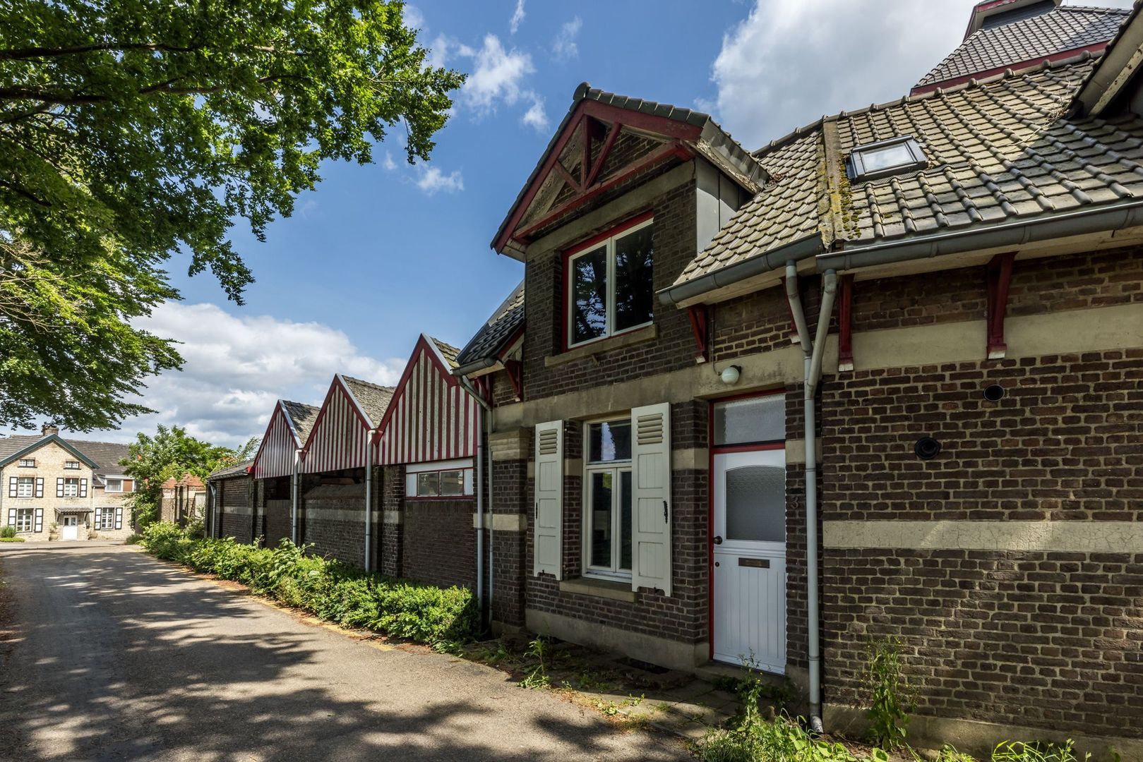 Imstenrade 2 image 1