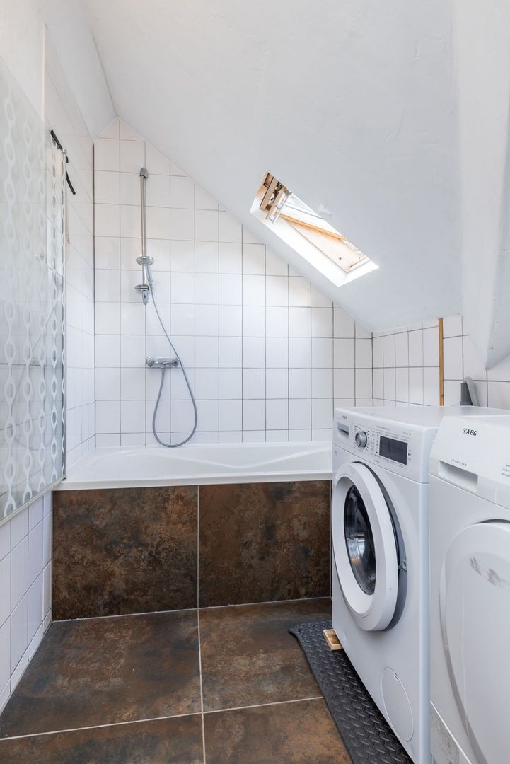 Imstenrade 2 image 1