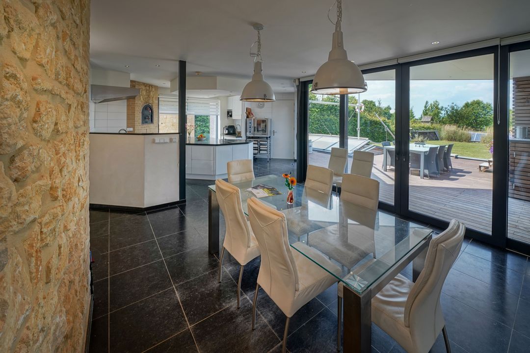 Raar 49 b image thumbs 1