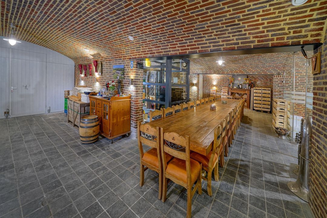 Raar 49 b image thumbs 1