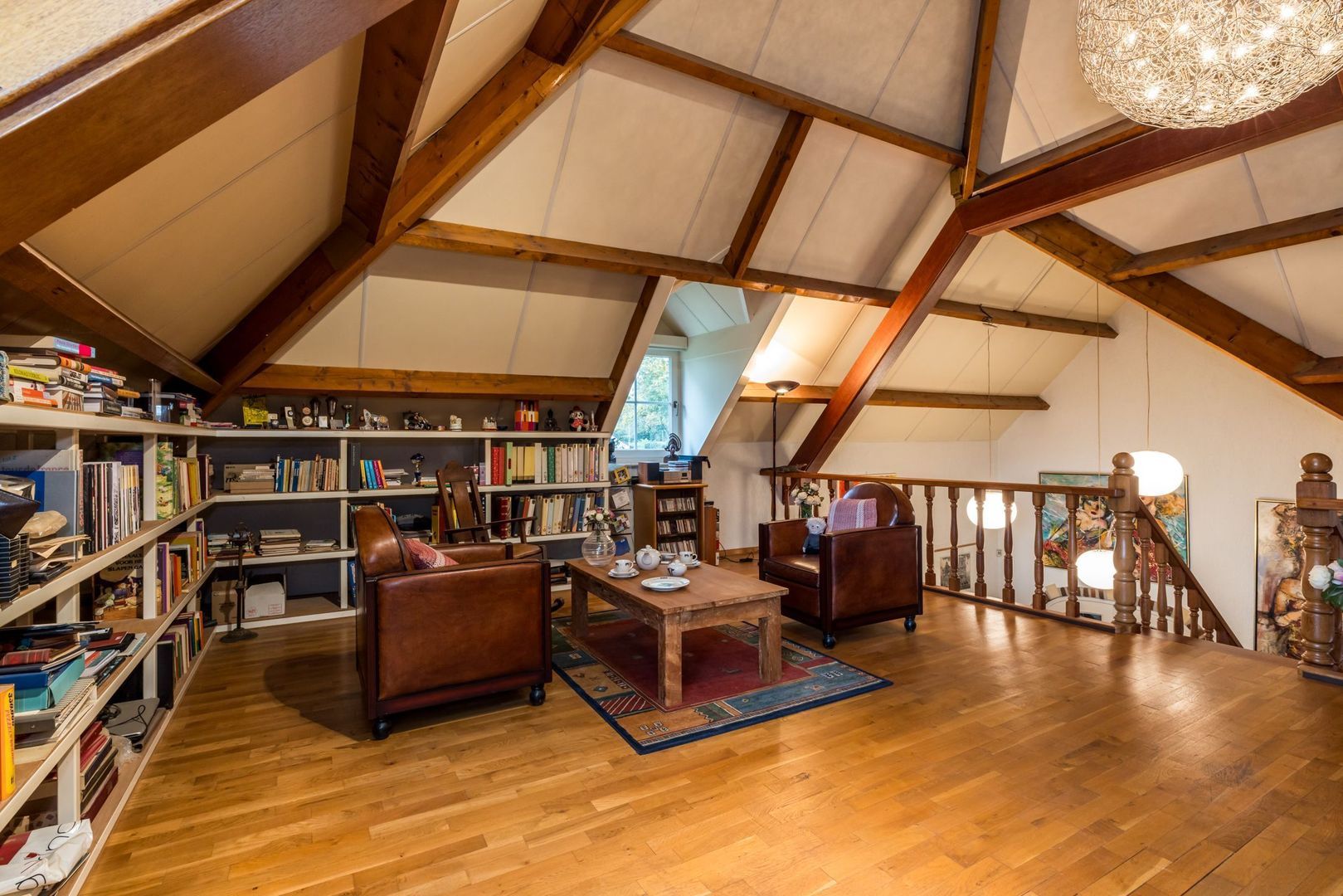 Nierhoven 10 image 1