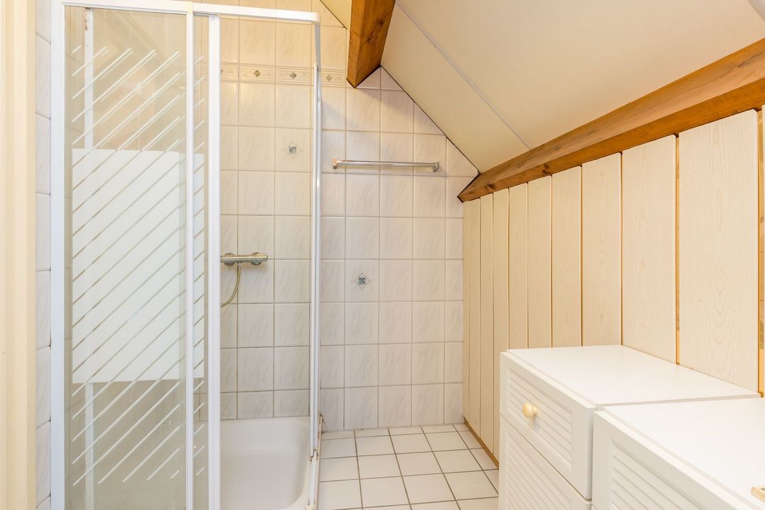 Nierhoven 10 image thumbs 1