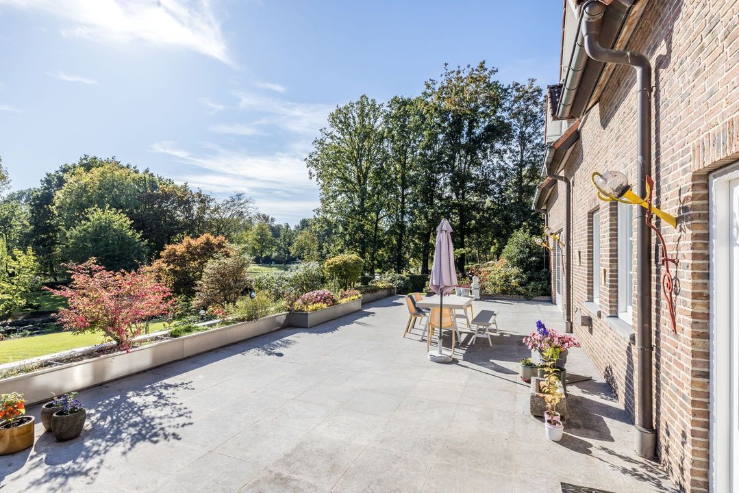 Nierhoven 10 image thumbs 1