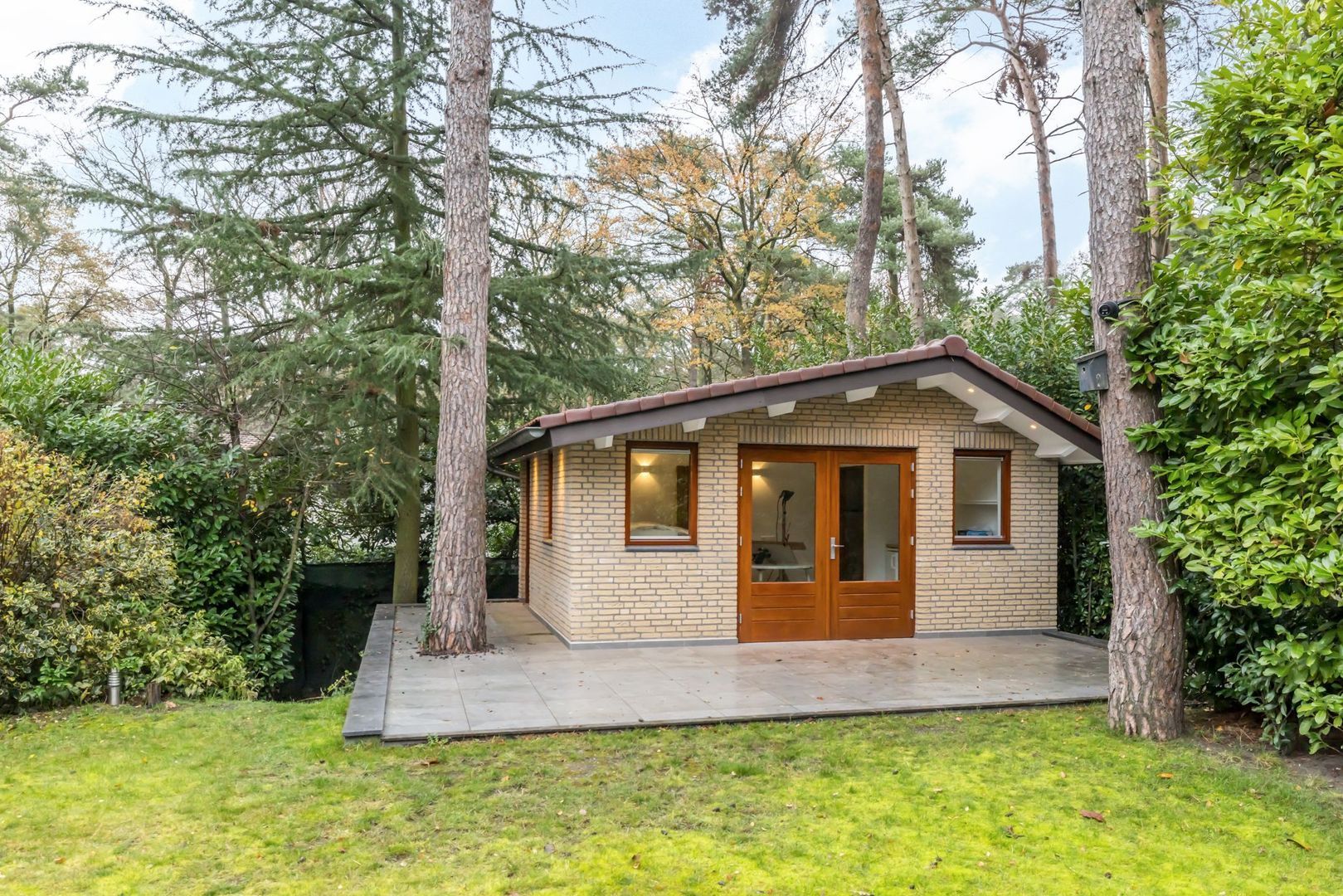 Vlekkenkamp 20 image 1