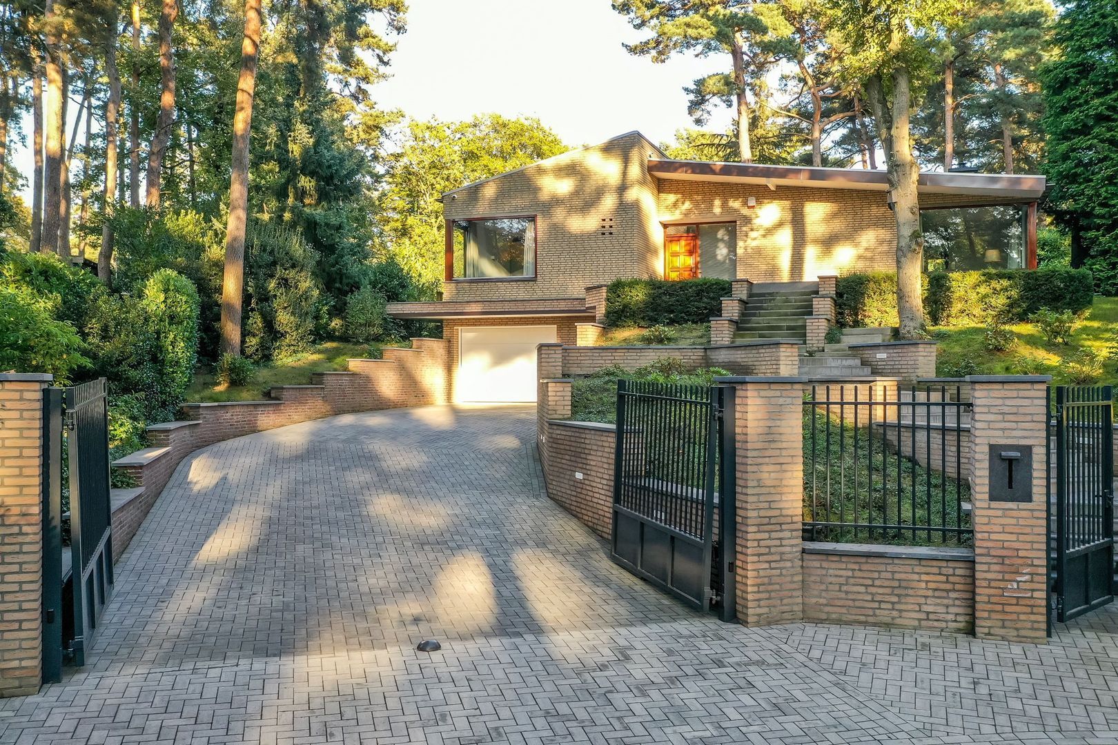 Vlekkenkamp 20 image 1