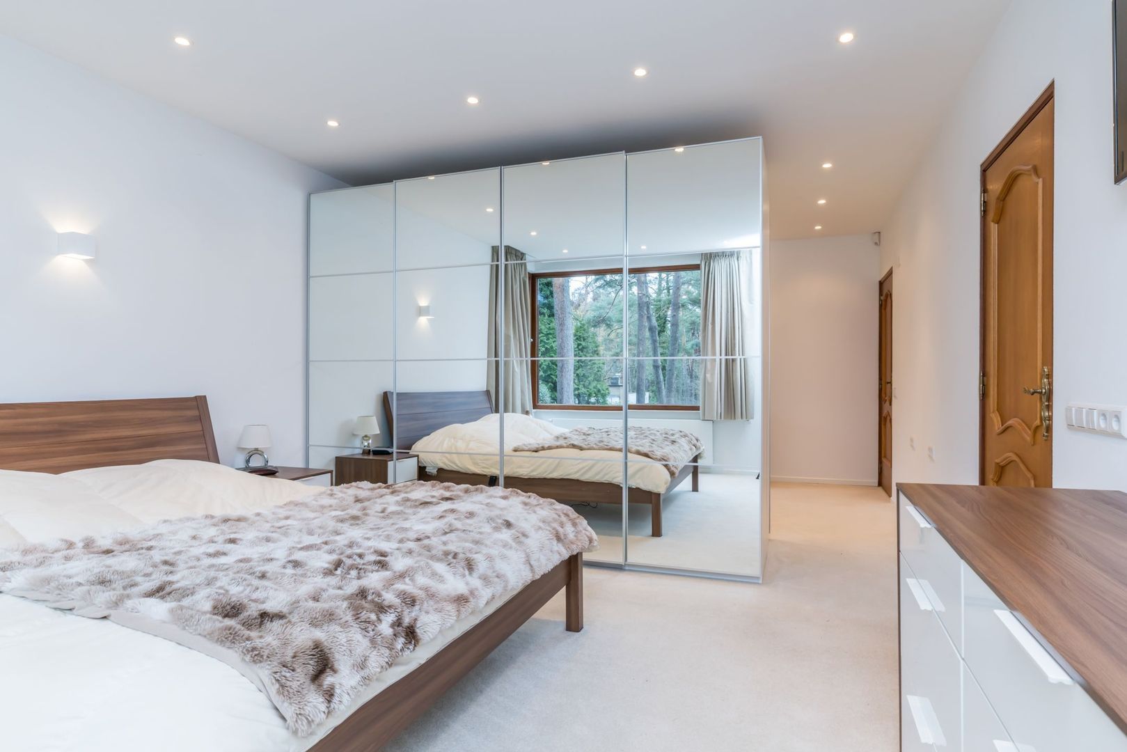 Vlekkenkamp 20 image 1