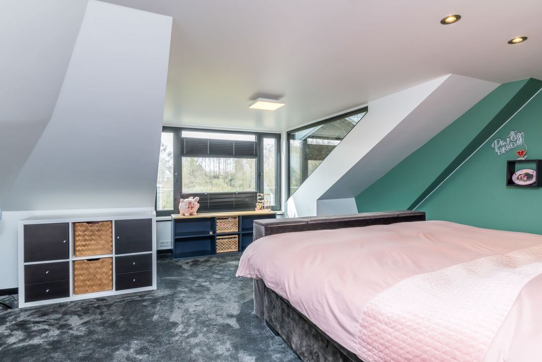 Achter de Kerk 4 image thumbs 1