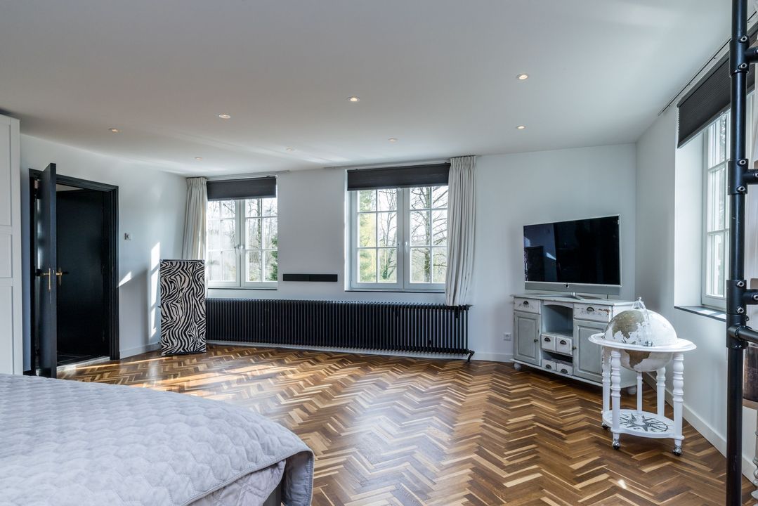 Achter de Kerk 4 image thumbs 1