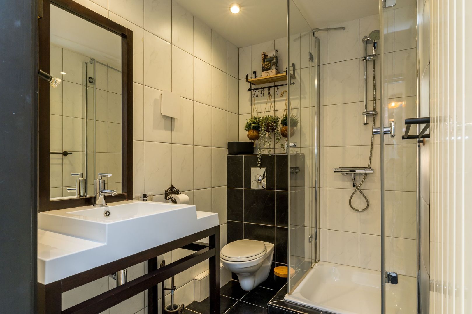 Achter de Kerk 4 image 1