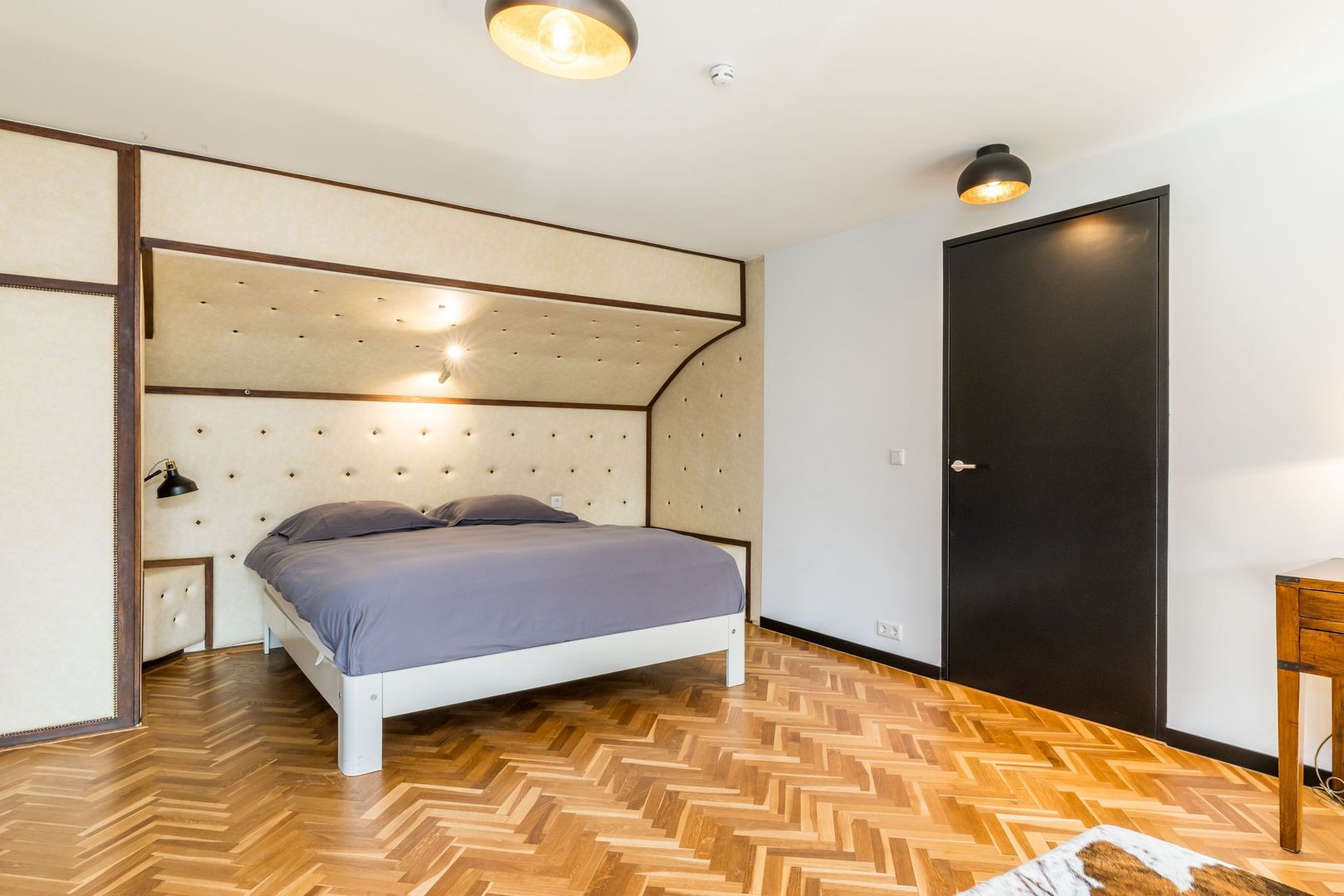 Achter de Kerk 4 image 1