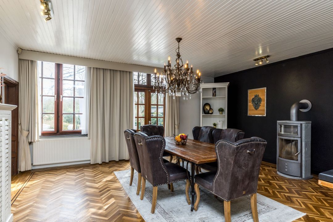 Achter de Kerk 4 image thumbs 1