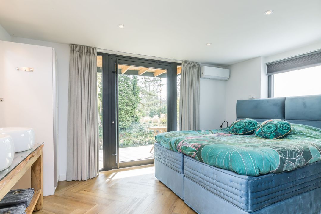 Achter de Kerk 4 image thumbs 1