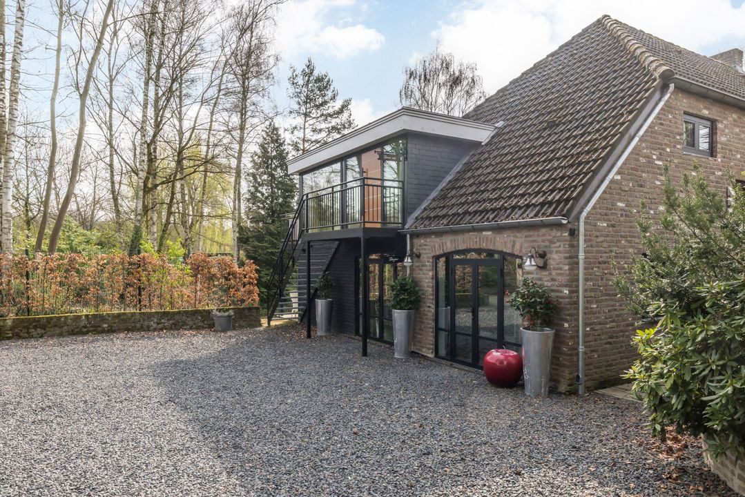 Achter de Kerk 4 image thumbs 1