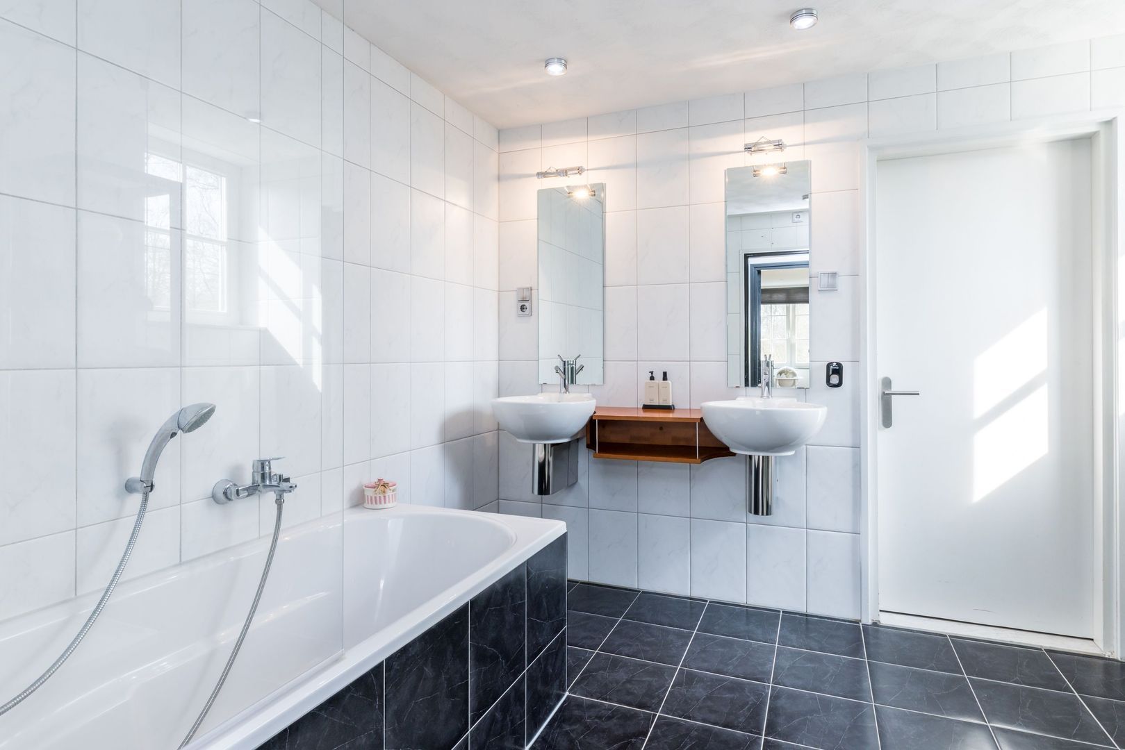 Achter de Kerk 4 image 1