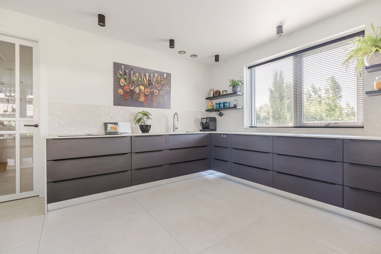 Laan van Broekhorn 43, Heerhugowaard foto-6