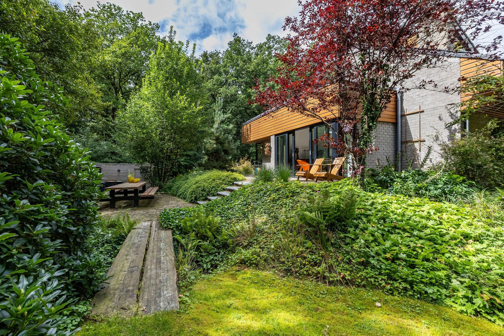 van Mentadalaan 21, Rolde foto-9