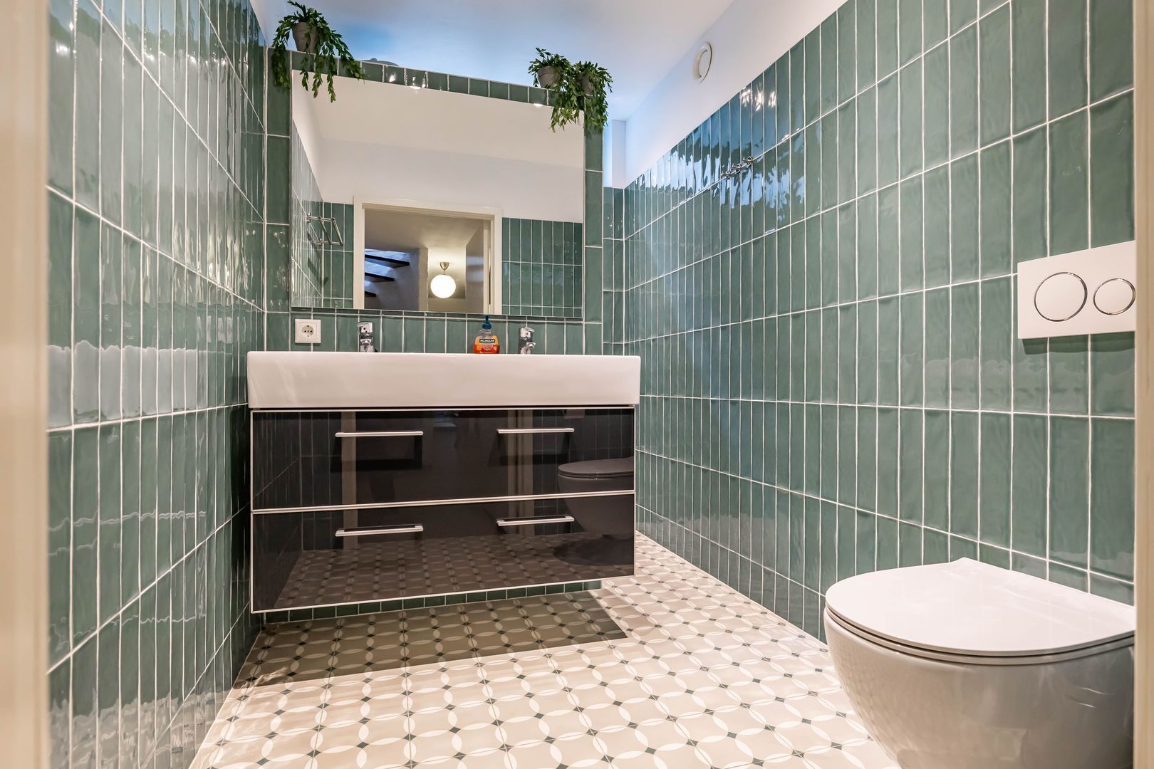 van Mentadalaan 21, Rolde foto-51