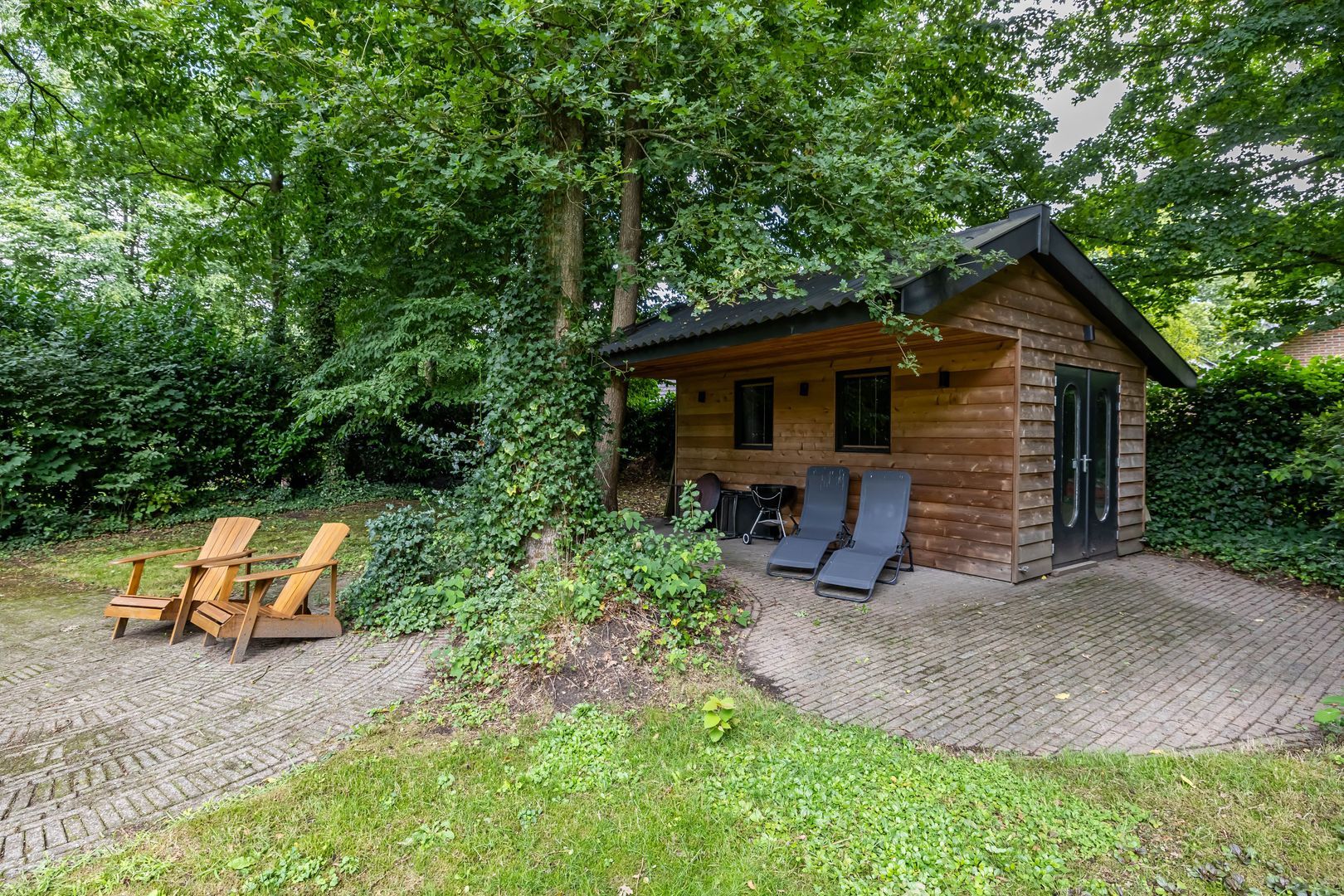 van Mentadalaan 21, Rolde foto-12