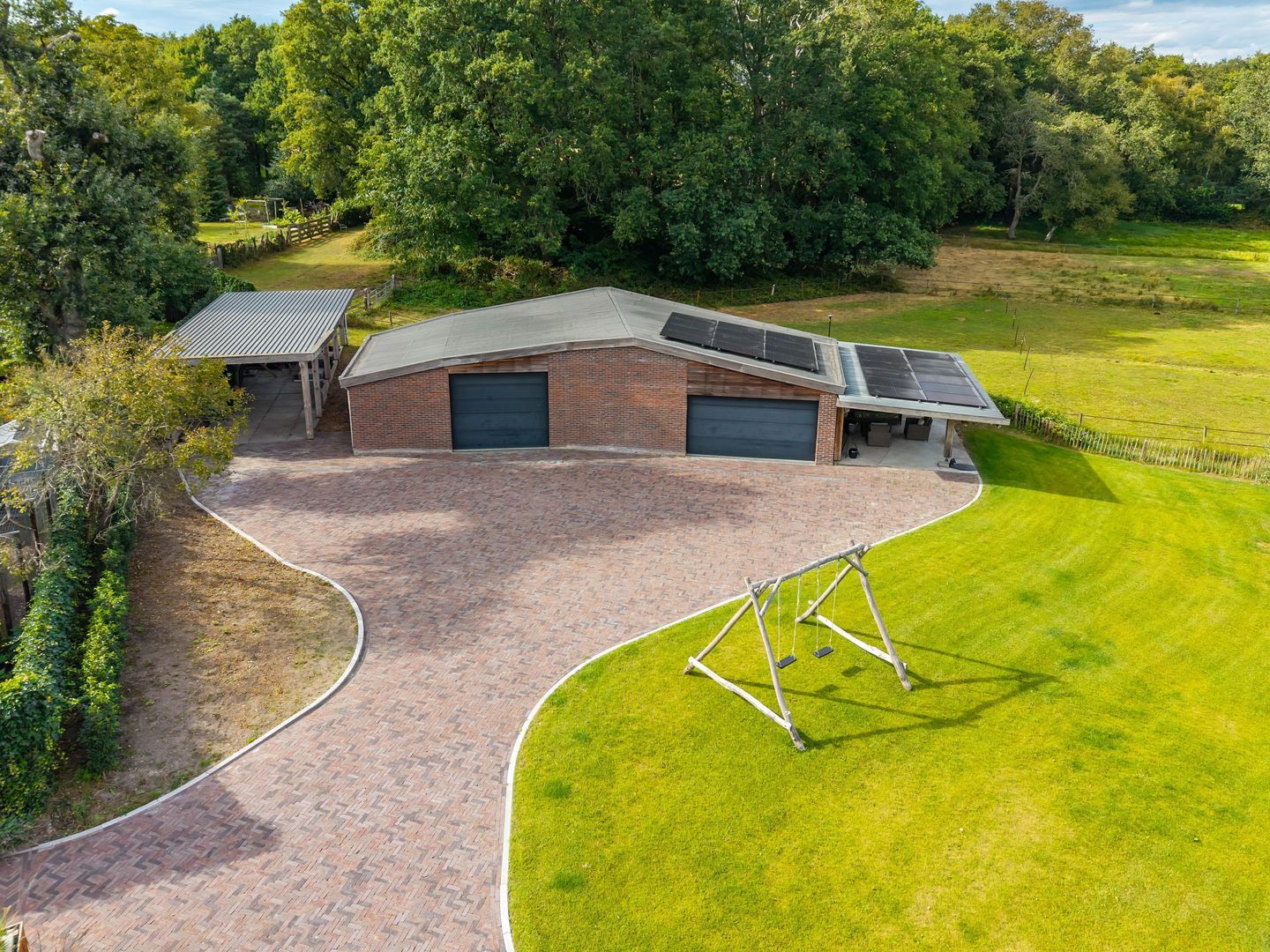 Hoofdweg 11, Zeegse foto-12