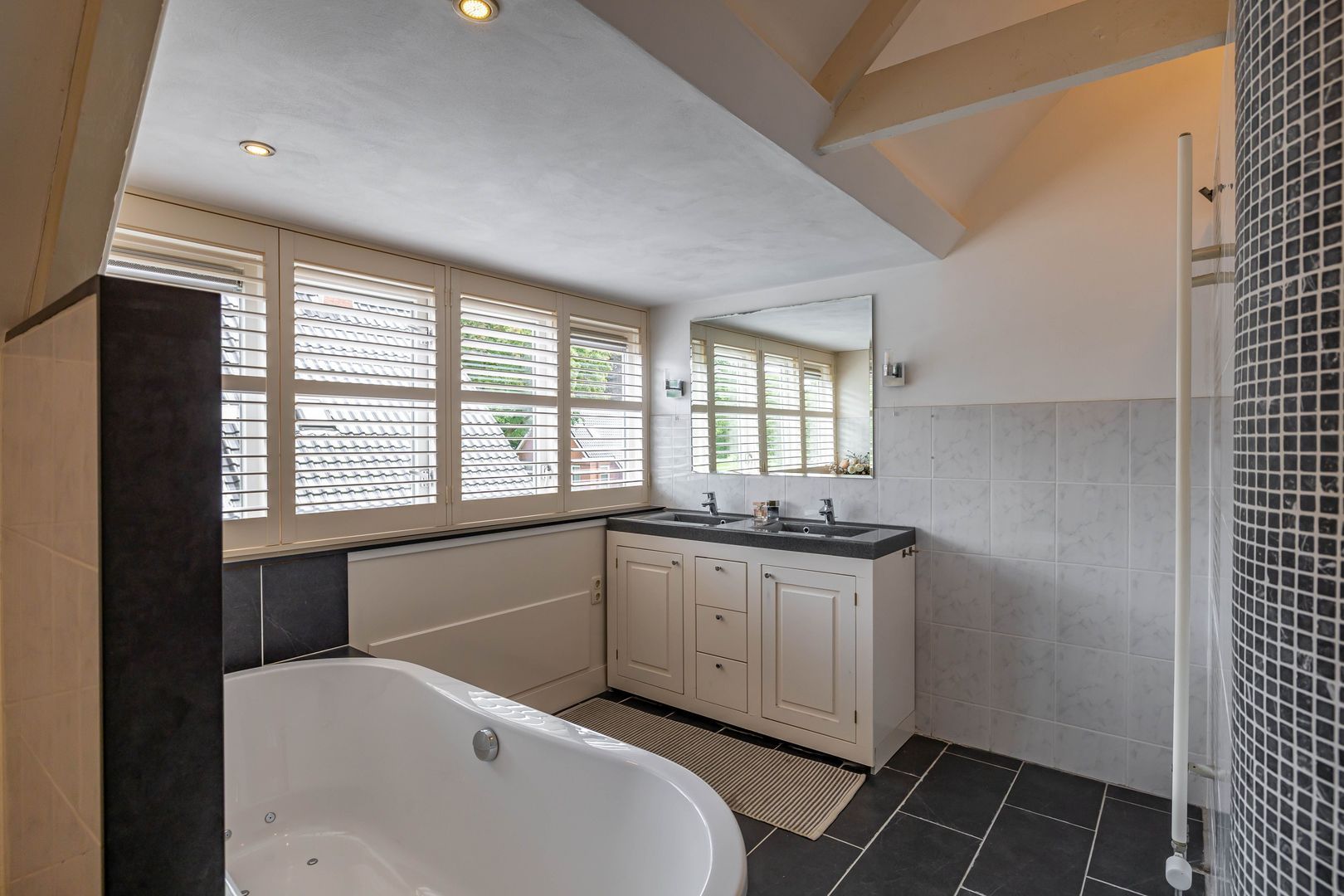 Hoofdweg 11, Zeegse foto-36