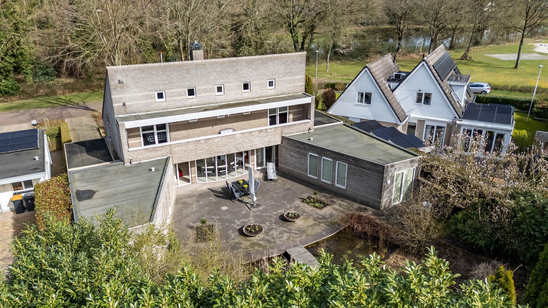 Etstoel 23, Rolde foto-60