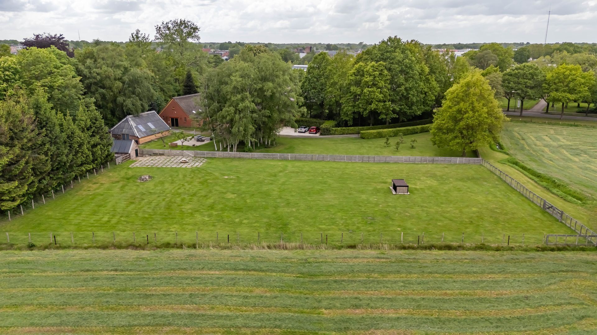 Oosteinde 1, Roden foto-76