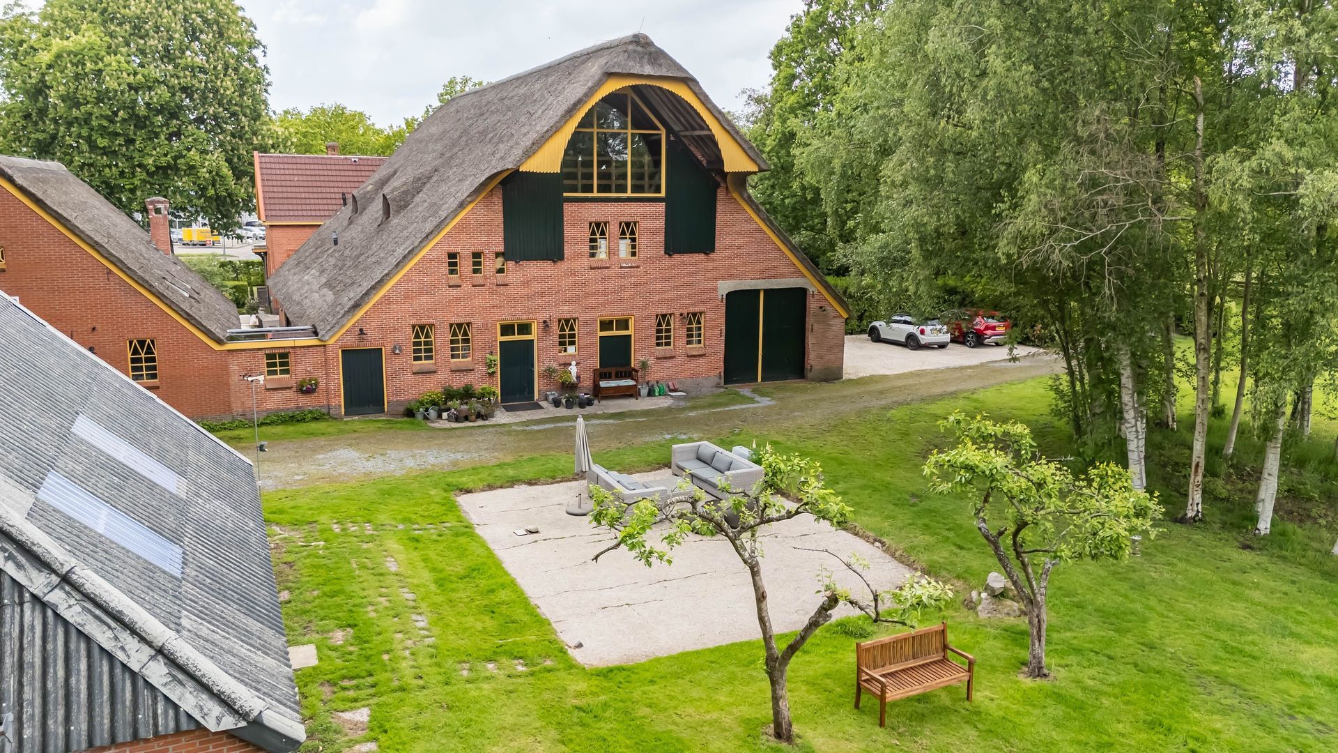 Oosteinde 1, Roden foto-78