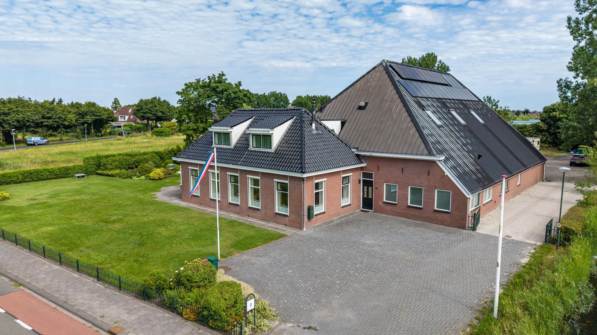 Leegeweg 3, Groningen foto-0